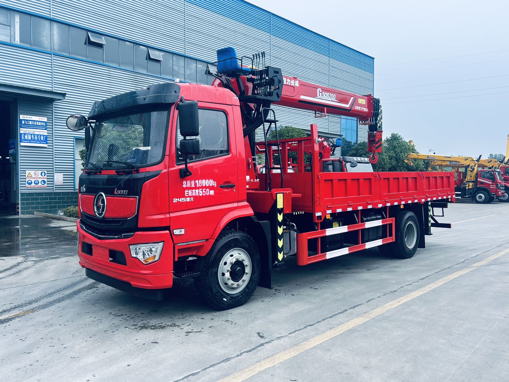 程力威牌CLW5180JSQBQY型随车起重运输车