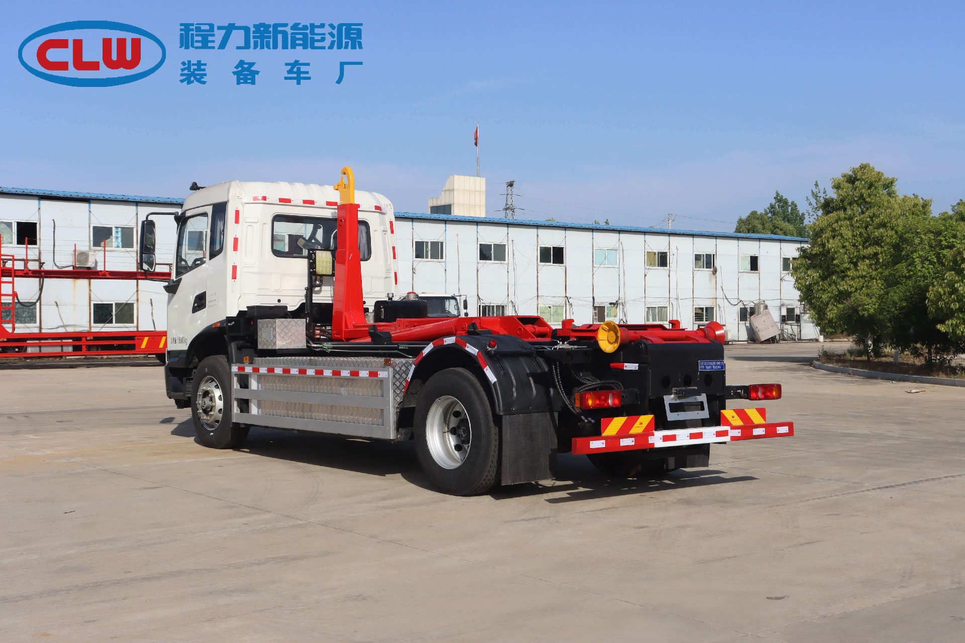 东风天锦18吨新能源纯电勾臂垃圾车