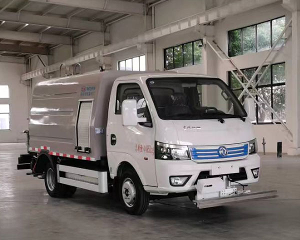 东风华神纯电动路面养护车(蓝牌）