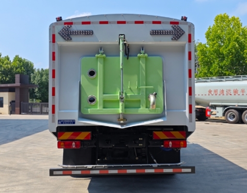 东风天锦18吨纯电动洗扫车
