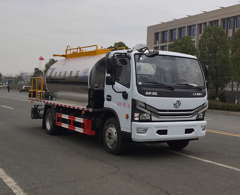 大多利卡(D7)沥青洒布车(智能型)
