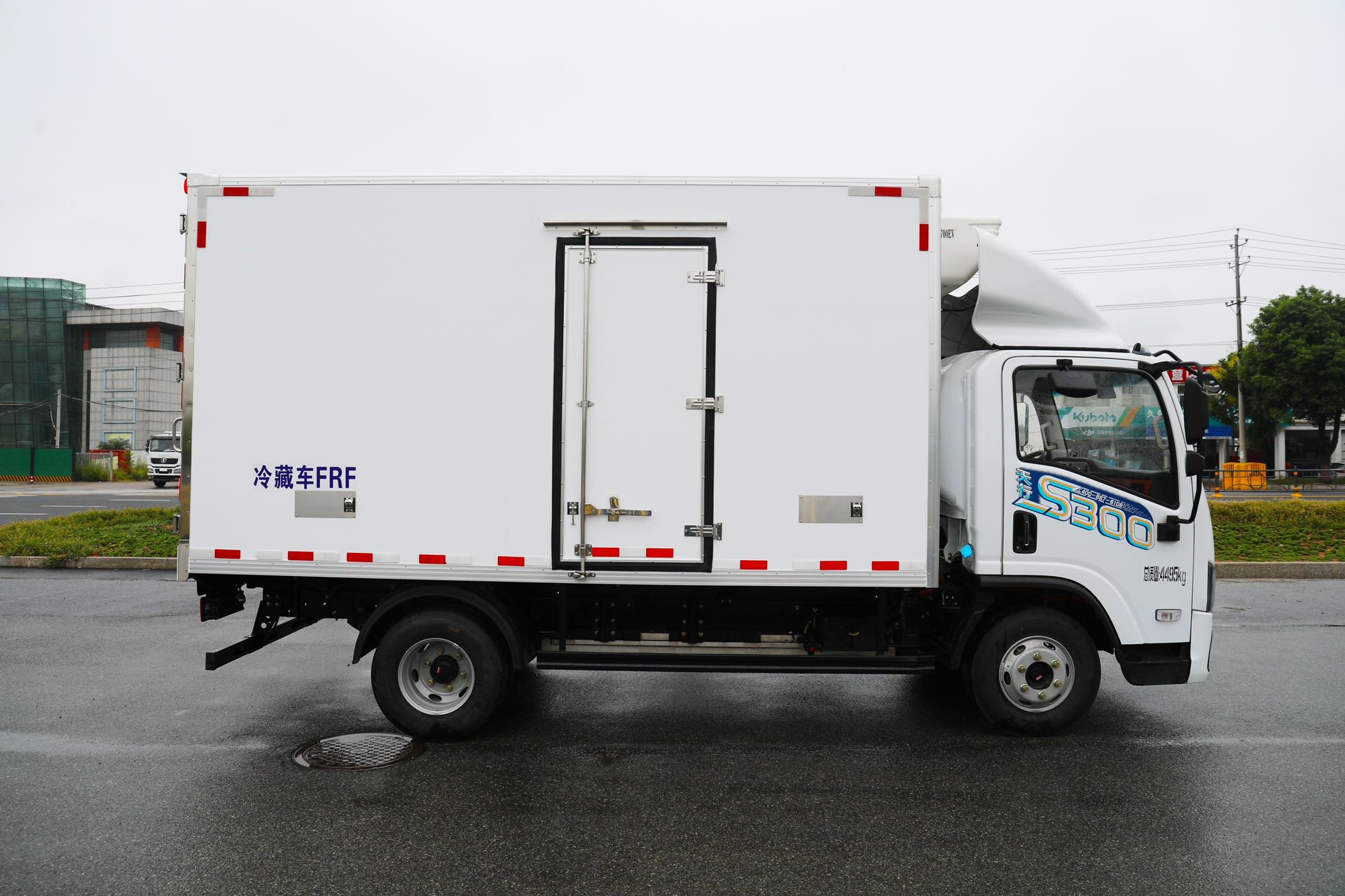 陕汽智云S300 纯电动冷藏车