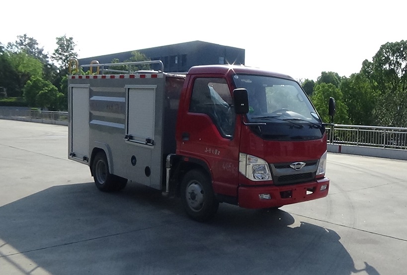 四驱1.8吨福田单排森防水车