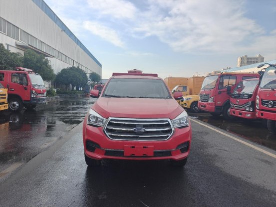五十铃1吨双排细水喷雾可远程供水