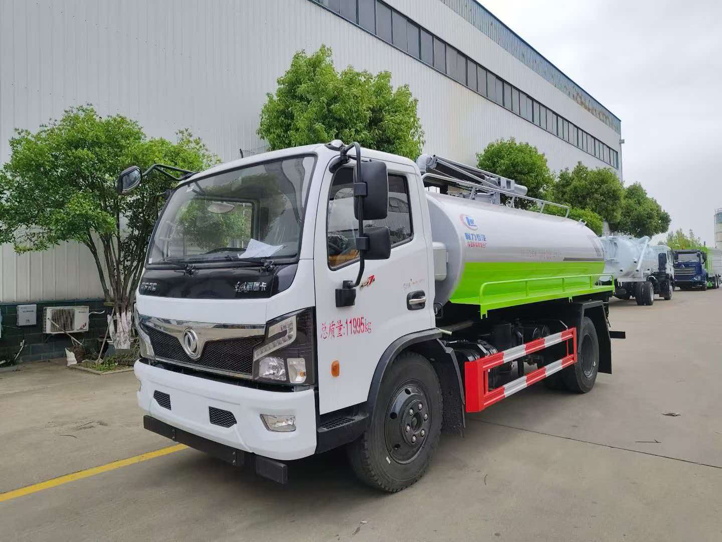 东风福瑞卡8方吸粪车