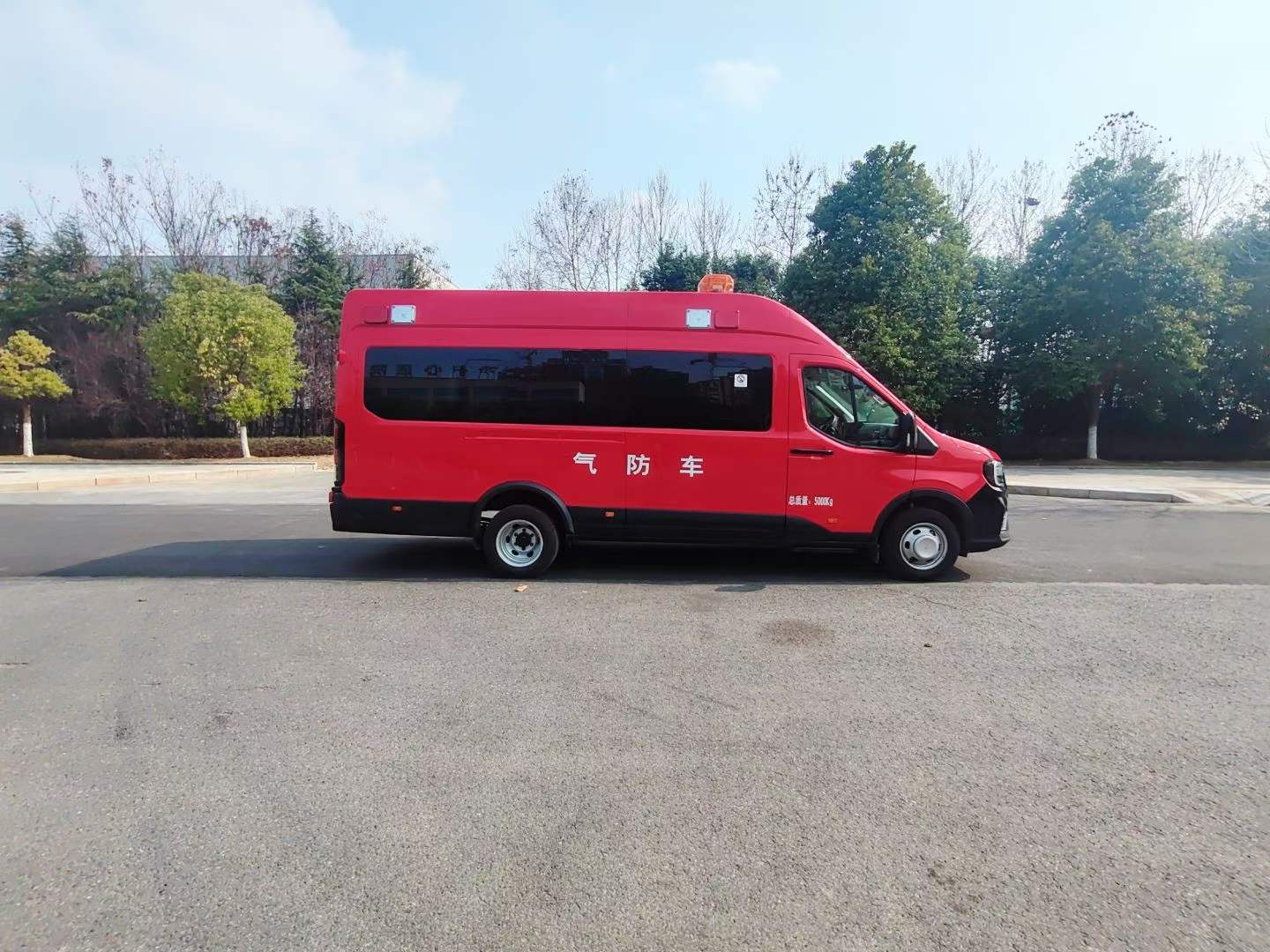 气防救险车-福特全顺 T8 长轴高顶救险车